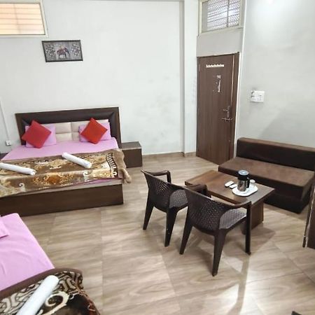 Hotel Shivanjali Palace Ujjain Ngoại thất bức ảnh