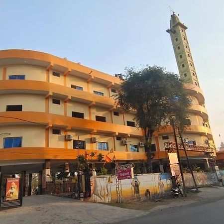 Hotel Shivanjali Palace Ujjain Ngoại thất bức ảnh