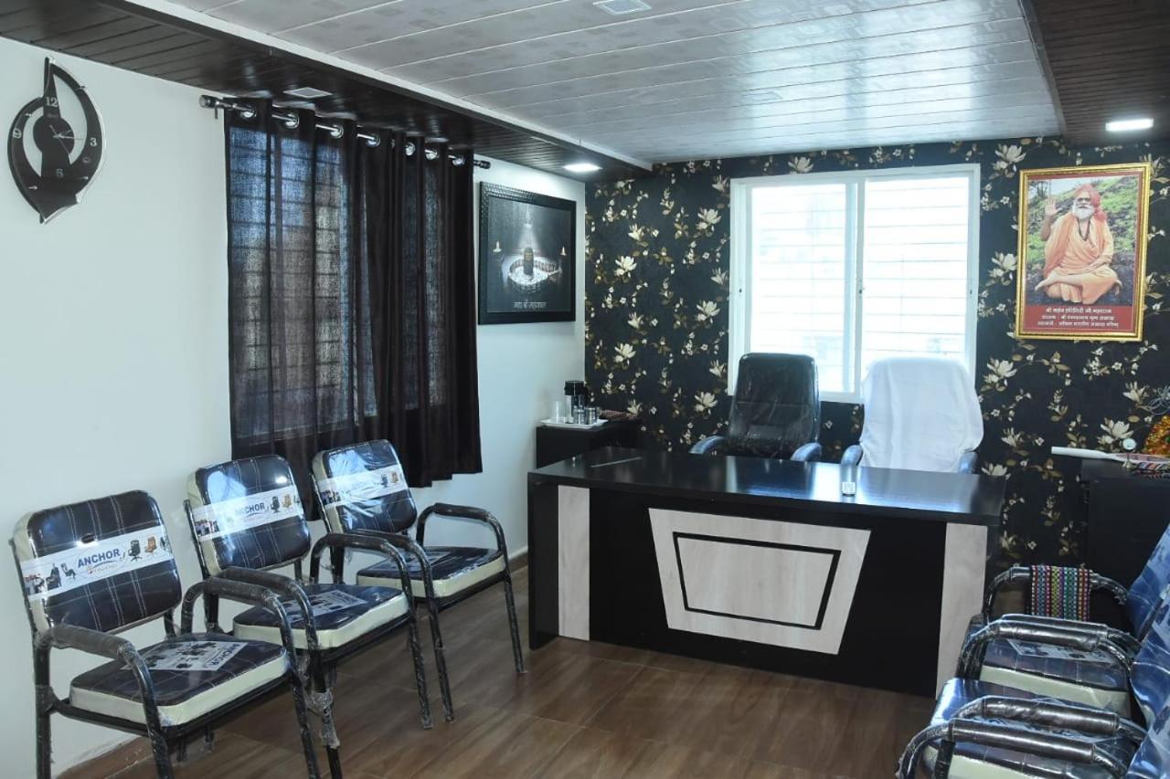 Hotel Shivanjali Palace Ujjain Ngoại thất bức ảnh