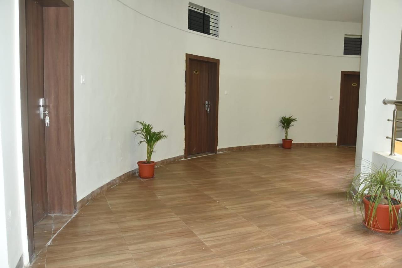 Hotel Shivanjali Palace Ujjain Ngoại thất bức ảnh
